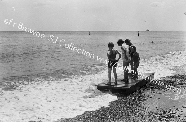 ON GARTON STRAND BATHERS & BRAKERS(SURF RIDERS)